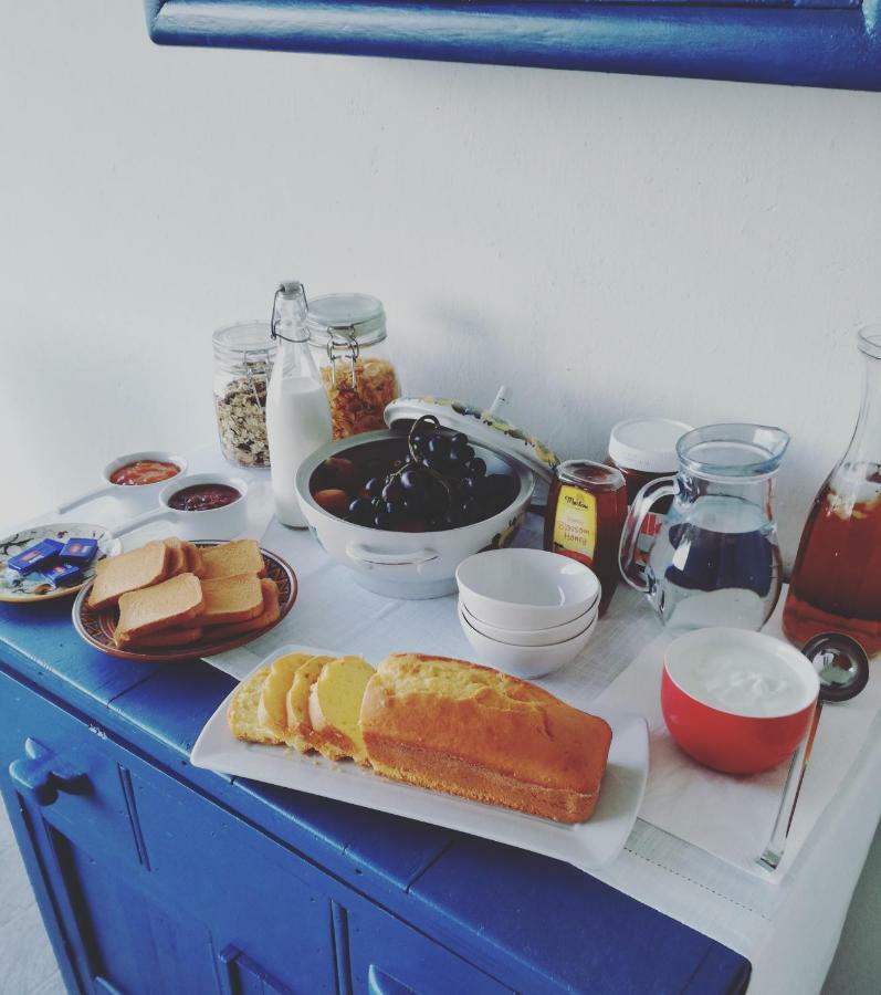 Berzuaia Bed & Breakfast Вараце Екстериор снимка