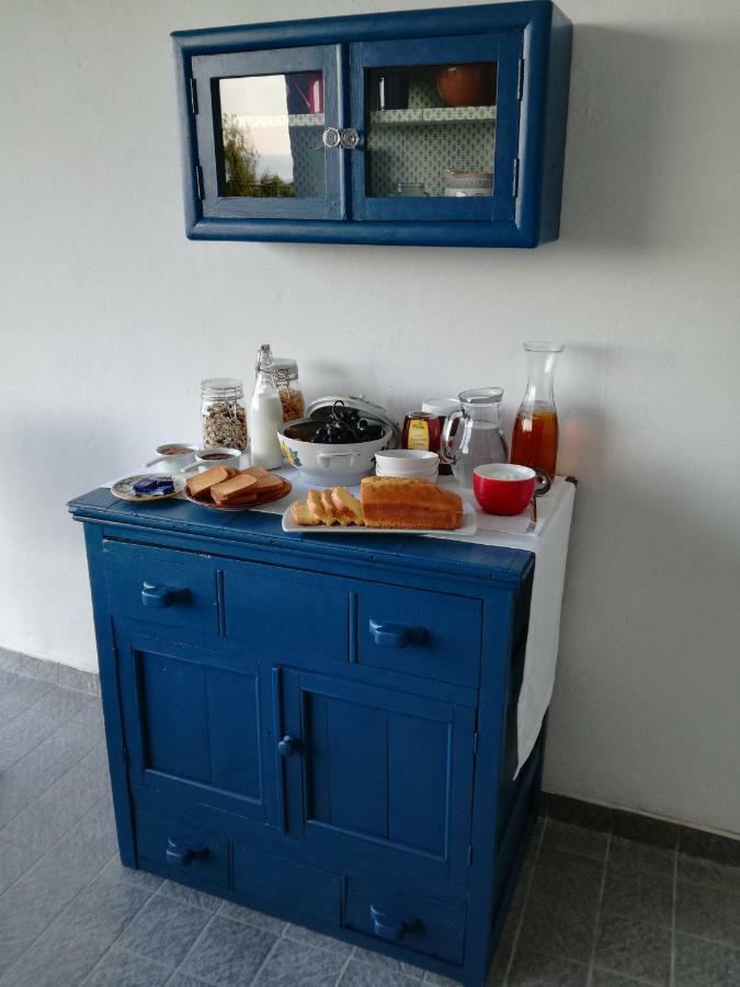 Berzuaia Bed & Breakfast Вараце Екстериор снимка